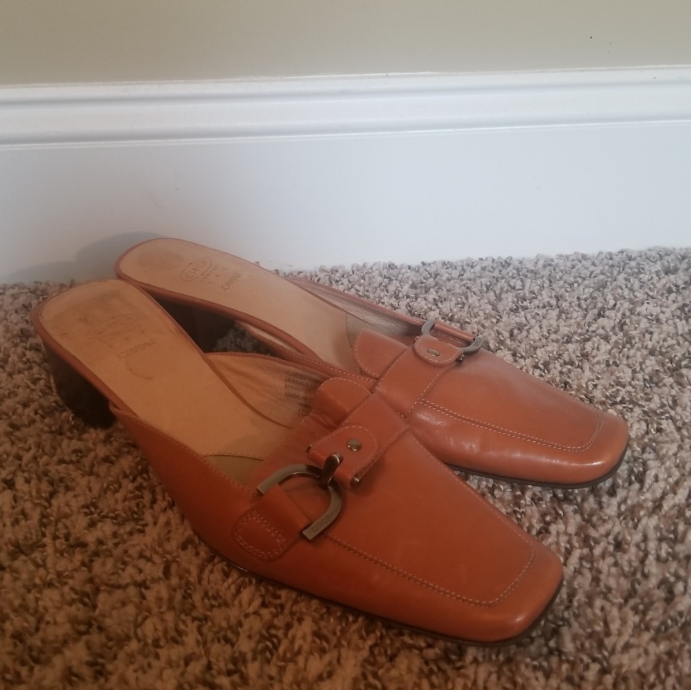 Brown clogs